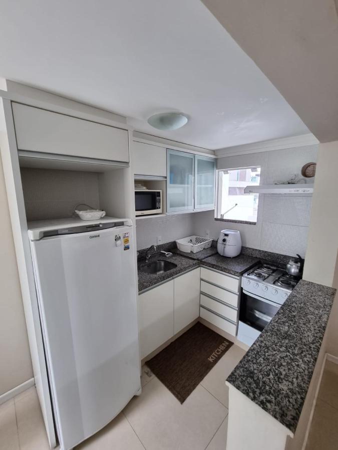 Apartamentos Proximo A Praia บอมบินญัส ภายนอก รูปภาพ