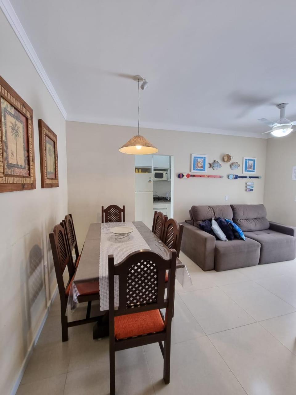Apartamentos Proximo A Praia บอมบินญัส ห้อง รูปภาพ