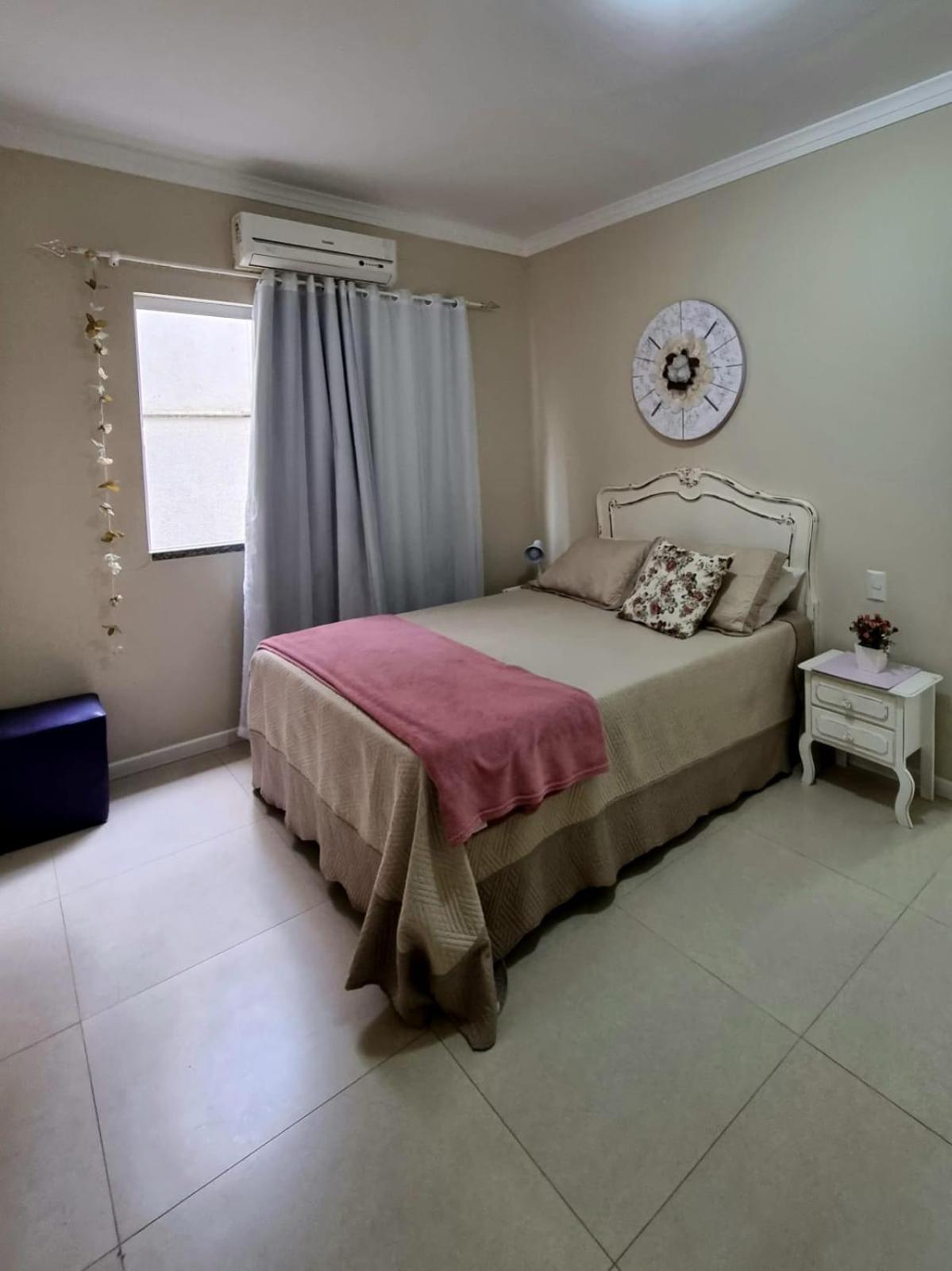 Apartamentos Proximo A Praia บอมบินญัส ห้อง รูปภาพ